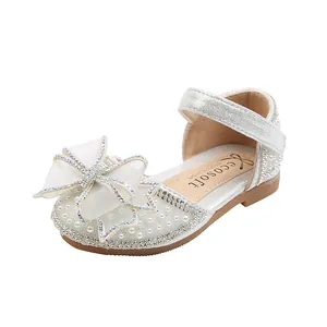 Chaussures de princesse argentées pour filles avec grand nœud en perles et strass