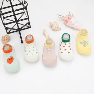 Cute cartoon baby walking shoes with breathable knit fabric and cactus patterns, set