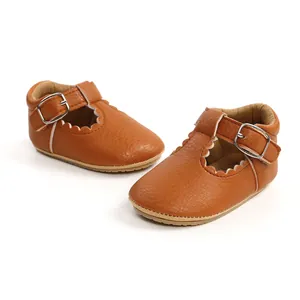 Brown leather-like baby girl Mary Jane walking shoes with T-strap and scalloped trim