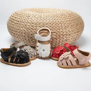 Sandales pour bébé en cuir souple respirant et antidérapant avec accents floraux