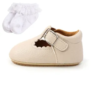 Eleganti scarpine per neonata beige con calzini con pizzo bianchi coordinati set