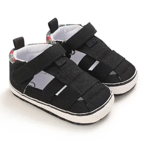 Scarpe da passeggio estive per neonati in tela nera con chiusura a velcro e suola