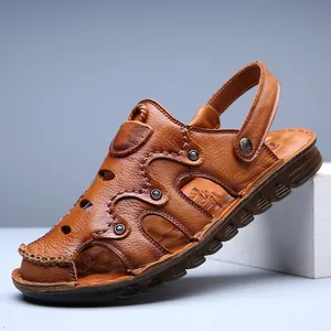 Sandales en cuir marron pour hommes avec semelle antidérapante et bride arrière