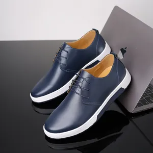 Blaue Business-Freizeitschuhe für Herren in Übergrößen mit weißer Sohle