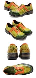 Detailansicht von Vintage-Lederschuhen mit Blumenmuster und buntem Kontrastdesign.