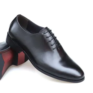 Zapatos Oxford clásicos de cuero negro para hombre con punta fina y cordones elegantes