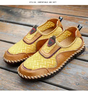Vue détaillée des mocassins en maille jaune respirante pour hommes avec cuir