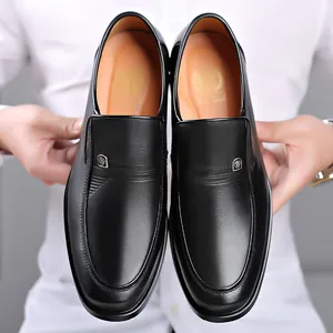 Scarpe Formale da Uomo in Vera Pelle di Vacchetta Mocassini Slip On Casual Suola Morbida Scarpe Eleganti per Ufficio Matrimonio