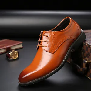 Chaussures en Cuir Formelles d'Affaires pour Hommes Brogue Gravé Lacets Cuir Microfibre Derby Chaussures Grande Taille Imperméable Casual
