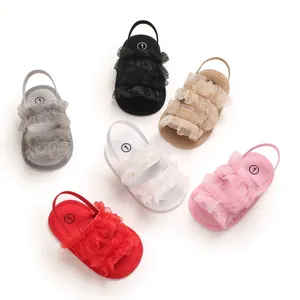 Linda colección de sandalias de verano para bebé con suela blanda y volantes de encaje.
