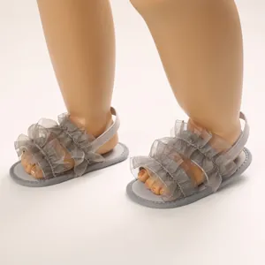 Sandalias grises de malla con volantes para bebé niña, calzado de verano.