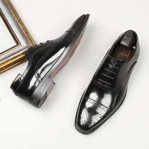 Klassische schwarze Herren-Brogue-Oxford-Schuhe aus poliertem Leder für Business und Hochzeit