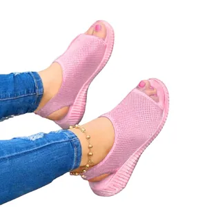 Sandales d'été roses en maille respirante à bout ouvert et semelle plate pour femmes
