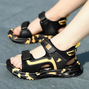 Comfortable breathable open-toe non-slip beach sandals for boys in black and yellow