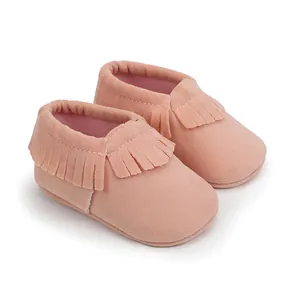 Niedliche weiche rosa Baby-Mokassins mit Fransen-Quasten für Neugeborene und Kleinkinder