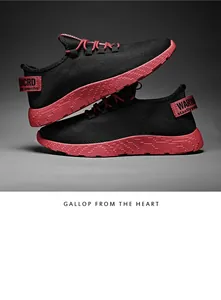 Vista dettagliata di sneaker in maglia nera traspirante con suole in EVA rosso vibrante.