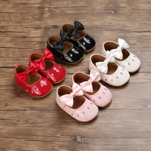 Elegantes zapatos de princesa tipo Mary Jane para bebé con lazos en varios colores