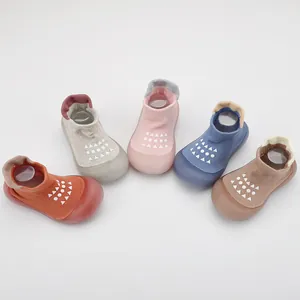 Zapatos calcetín transpirables para bebé con suela suave antideslizante en colores