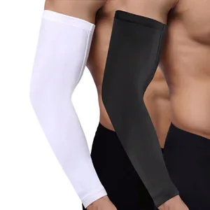 High-elasticity sun protection arm sleeves in black and white for outdoor sports