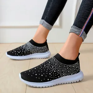 Damen Strass Fly-knit Sneakers Casual Slip-on Wanderschuhe Atmungsaktiv Flache Loafers Große Größen Leichte Outdoor Sportschuhe