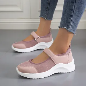 Baskets Mary Jane décontractées en maille rose pour femme avec bride velcro et semelle compensée
