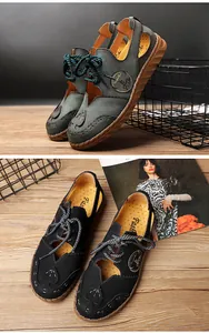Sandali vintage in pelle cuciti a mano per donna con eleganti trafori in nero e verde