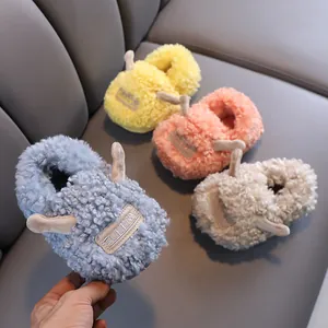 Pantofole in Cotone a Forma di Pecora per Bambini Invernali Calde in Peluche Antiscivolo per Ragazzi Ragazze Neonati