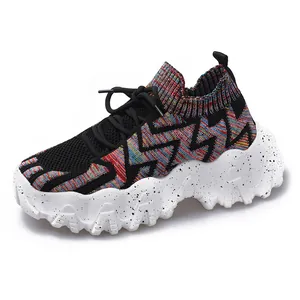 Zapatillas de calcetín coloridas para mujer con suela de plataforma gruesa deportiva