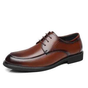 Classic men's brown business formal leather dress shoes featuring a polished Oxford style