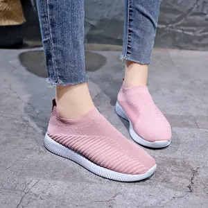 Baskets Flyknit Décontractées pour Femmes Respirantes Légères Slip-on Chaussures Chaussettes Mode Maille Course Marche pour Femmes