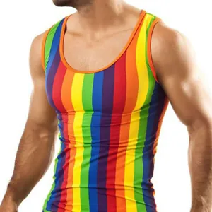 Eng anliegendes Regenbogen-Streifen-Unterhemd für Herren, ideal für Strand und Sport