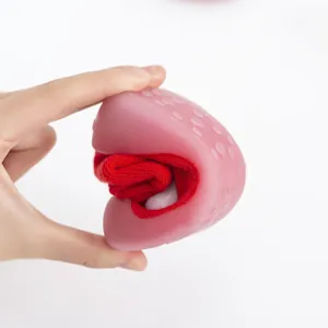 Vue détaillée montrant la grande flexibilité de la semelle en caoutchouc souple pour bébés