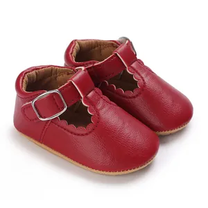 Classic red PU leather baby girl dress shoes with scalloped edges and adjustable buckle strap