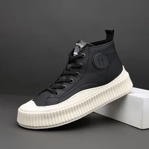 Scarpe da Ginnastica Alte da Uomo in Vera Pelle Suola a Biscotto Platform Scarpe da Board Casual Street alla Moda in Morbida Pelle Invernali