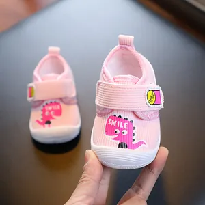 Chaussures de marche roses pour bébé avec dinosaure et semelle souple