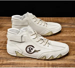 Handmade white mid-top men's casual shoes featuring warm lining and retro design