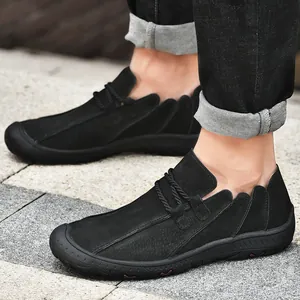 Premium men's black outdoor hiking shoes featuring lightweight and durable casual design