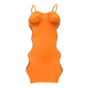 Σέξι πορτοκαλί μίνι bodycon φόρεμα με ανοίγματα και στρας για νυχτερινές εξόδους
