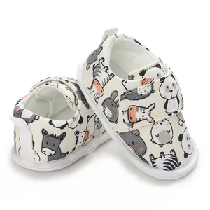 Chaussures souples pour bébé avec imprimés animaux mignons et un velcro pratique