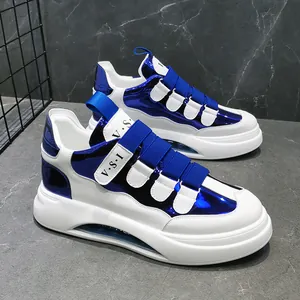 Modische klobige High-Top-Sneaker für Herren mit blauen Akzenten und Luftkissensohle