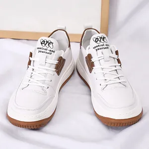 Heren Koeiensplitleder Boardschoenen Ademend Ronde Neus Workwear Stijl Casual Sneakers Retro Low Top Skateschoenen