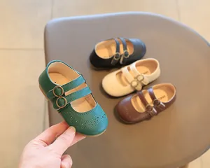 Toddler girls British style Mary Jane shoes in multiple colors with brogue detail