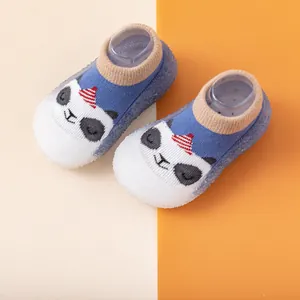 Detailansicht der Panda Baby Lauflernschuhe mit weicher und atmungsaktiver Sohle