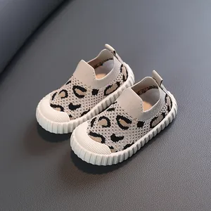 Breathable leopard print knit baby walking shoes with soft non-slip white ribbed soles