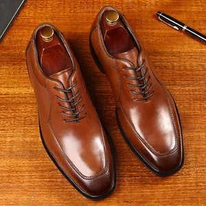 Zapatos Oxford de Estilo Británico Vintage para Hombre Tallado Brogue Negocios Casual Cuero de PU Zapatos de Vestir para Oficina Banquete
