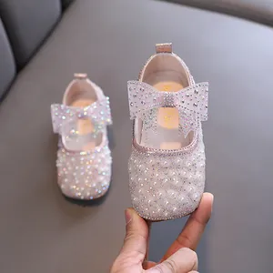 Funkelnde rosa Strass-Prinzessinnenschuhe für Mädchen perfekt für Tanz und Partys