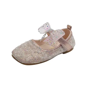 Funkelnde rosa Mädchen Prinzessin Schuhe mit Perlen, Strasssteinen und Schleife