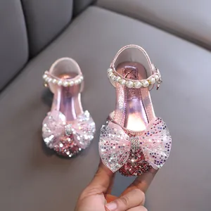Zapatos de princesa rosa brillantes para niñas con lazo grande y perlas