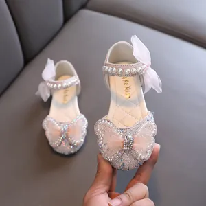 Elegante rosa Mädchen Prinzessin Schuhe mit Perlen Schmetterling und Pailletten