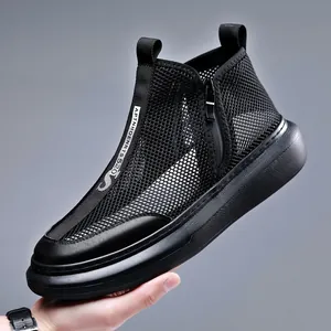 Ademende zwarte mesh mid-top Romeinse sandalen voor heren met dikke lichtgewicht zool
